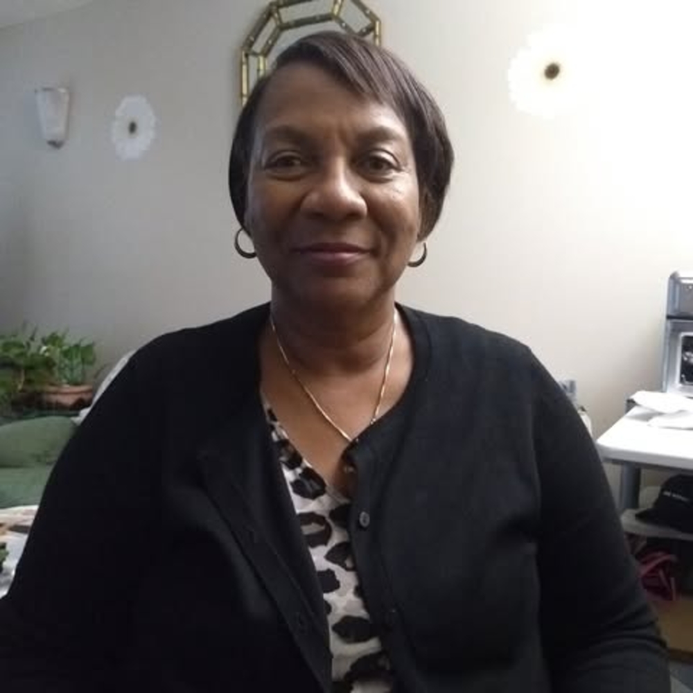 Meet your Posher, Valerie